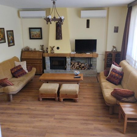 Гери2 Villa Arbanaszi Kültér fotó